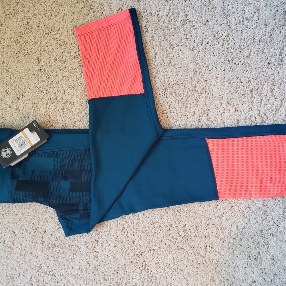 Under armour crop leggings